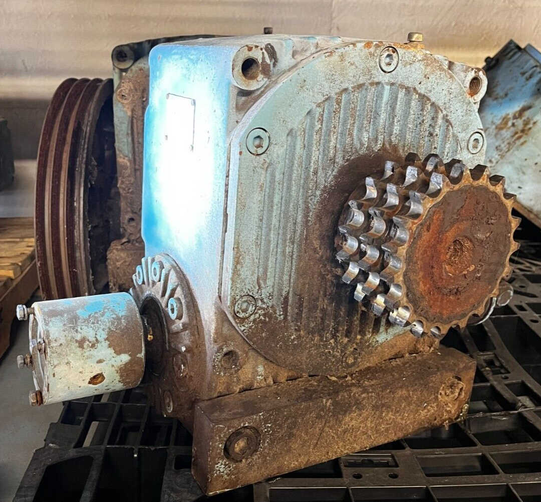 GA Braun Chain Drive Gearbox -  Lenze Gearbox Type 52.104.12.10