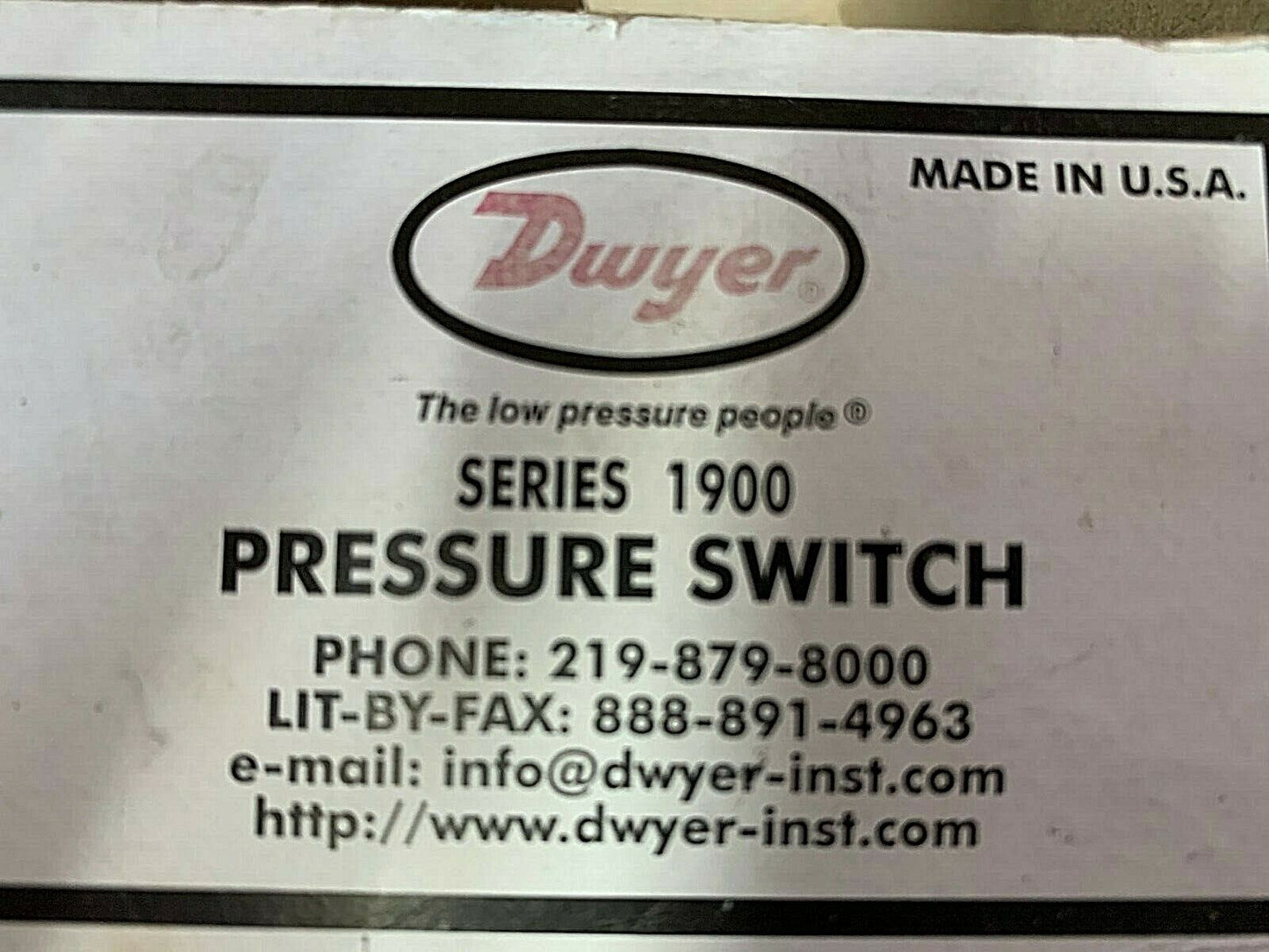 Dwyer Series 1900 Compact Low Differential Pressure Switch