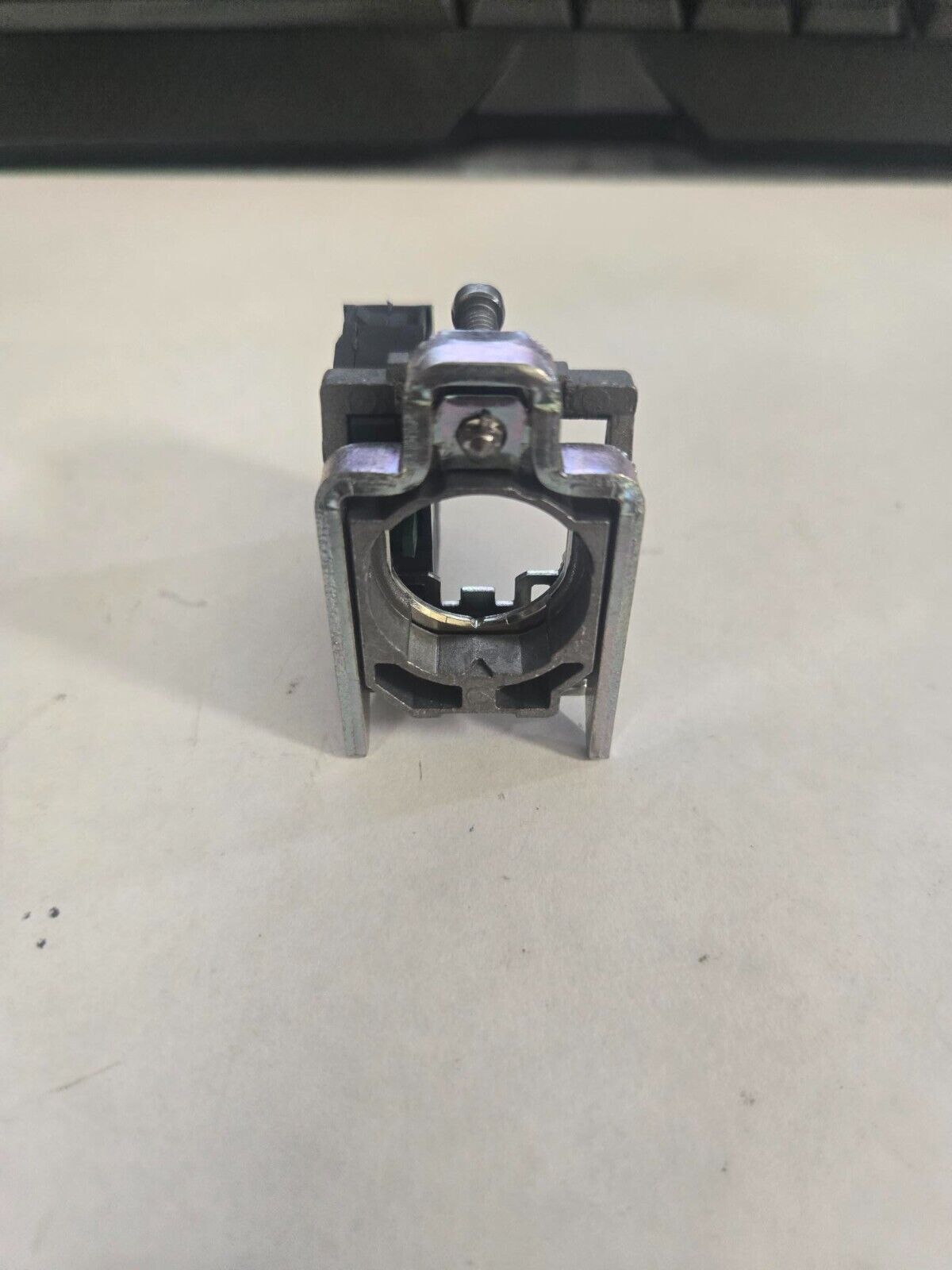 SCHNEIDER ELECTRIC ZB4BZ101 Contact Block