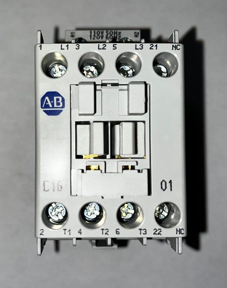 09Mc08C337 - 16A 3P Mcs Cont Nr 120V5/6 Ac1 = 32A - Milnor